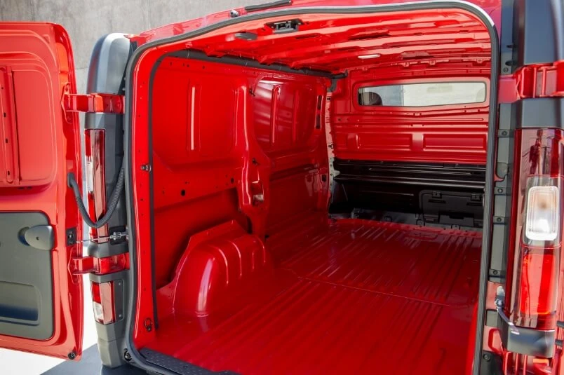 nissan nv300